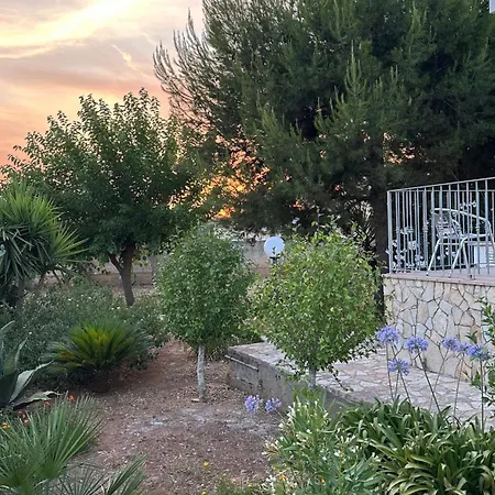 Li Geusi Torre Lapillo