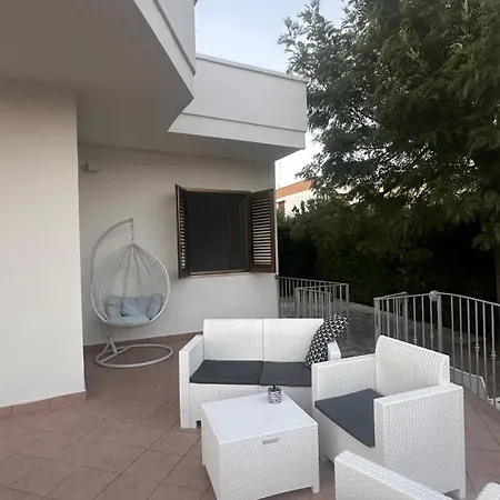 Villa Li Geusi Torre Lapillo